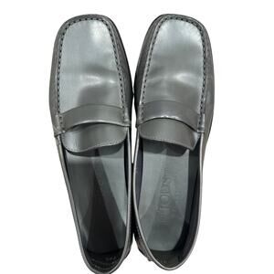 Tod's Gommino Women's Grey Comfortable Loafer Shoes -Size: EU 38 1/2. (US 8 1/2)